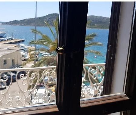 Belvedere La Maddalena  Buitenkant foto