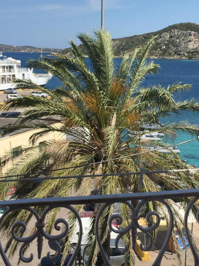 Belvedere La Maddalena  Buitenkant foto